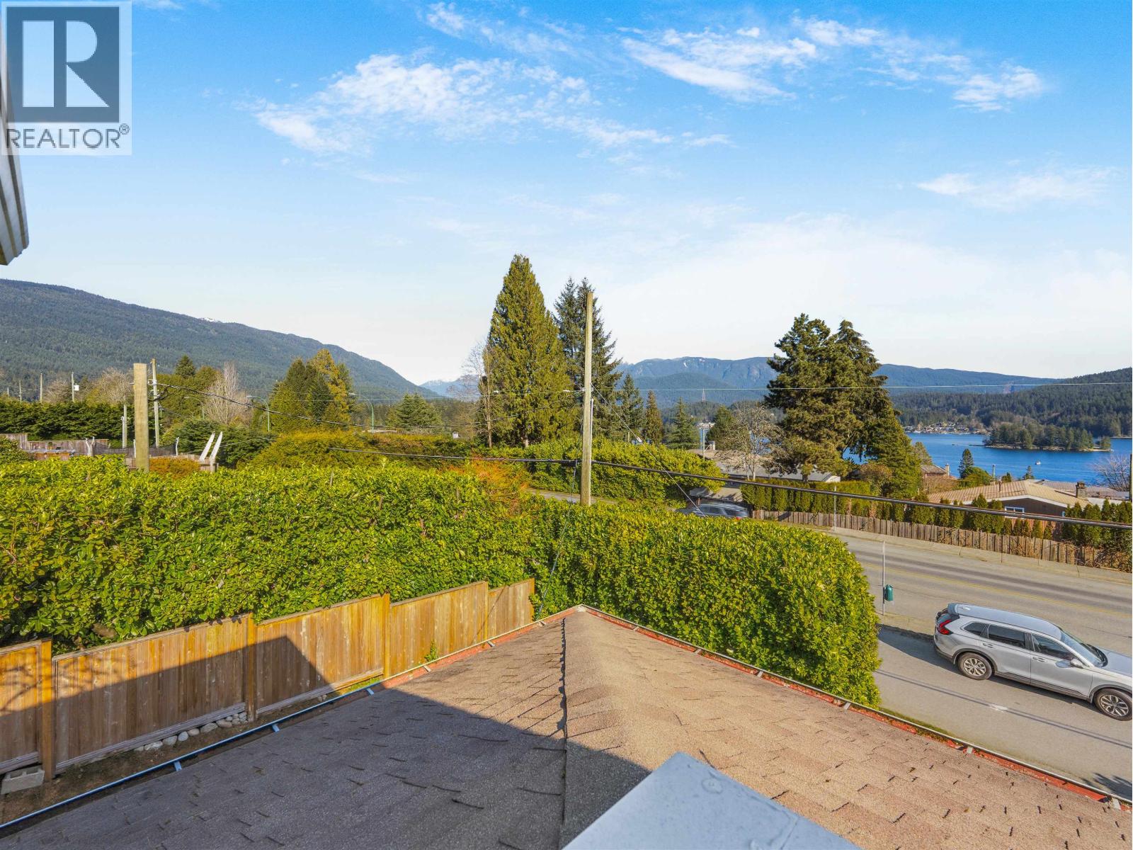 4254 Caddy Road, North Vancouver, British Columbia  V7G 1B7 - Photo 31 - R3095719