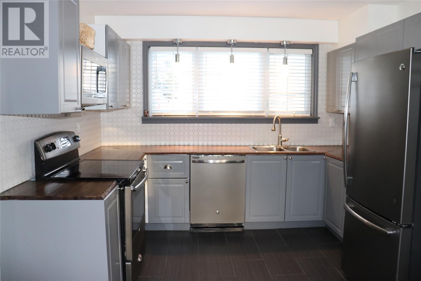 87 New Mexico Drive, Stephenville, Newfoundland & Labrador  A2N 2W3 - Photo 6 - 1294987