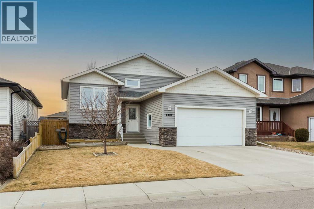 4402 Sundance Road, Coalhurst, Alberta