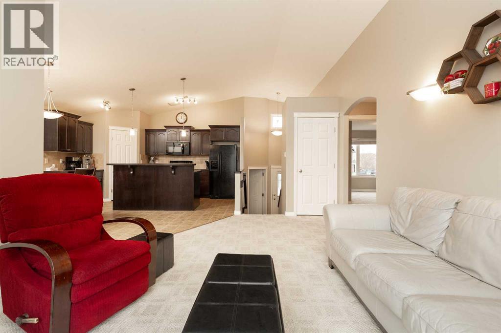 4402 Sundance Road, Coalhurst, Alberta  T0L 0V2 - Photo 6 - A2290382