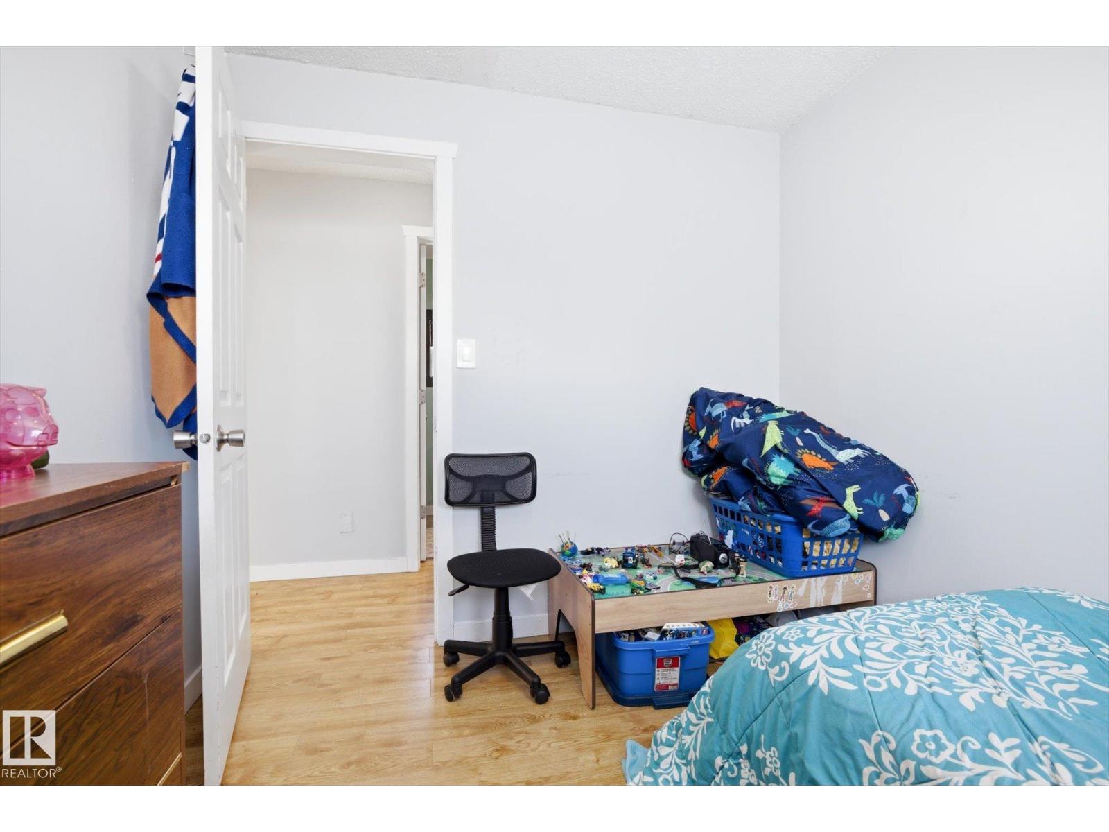 9009 102 Av, Morinville, Alberta  T8R 1B5 - Photo 17 - E4476318