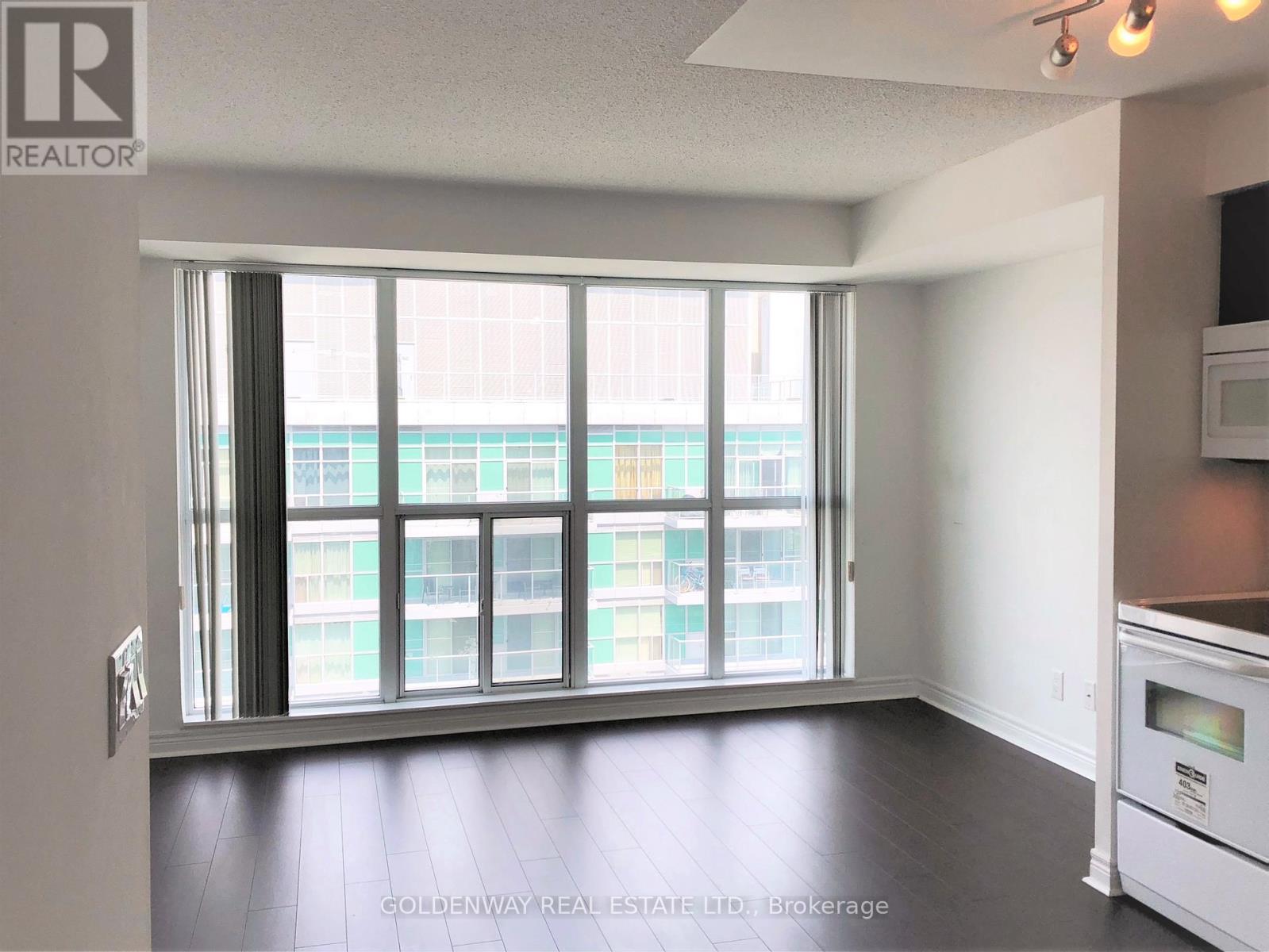 3705 - 50 Town Centre Court, Toronto, Ontario  M1P 0A9 - Photo 2 - E12841814