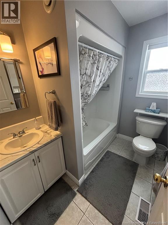 217 Neilson Street, Woodstock, New Brunswick  E7M 2H8 - Photo 13 - NB133655