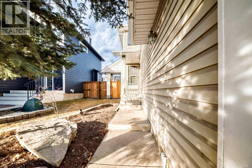 12774 Coventry Hills Way Ne, Calgary, Alberta  T3K 5E2 - Photo 3 - A2285909