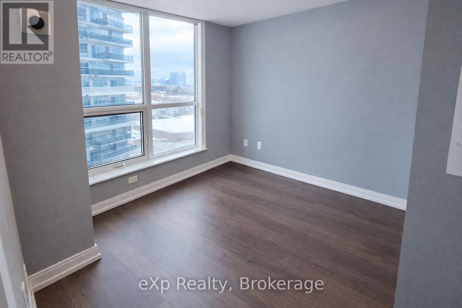 1201 - 255 Village Green Square, Toronto, Ontario  M1S 0L7 - Photo 5 - E12832104