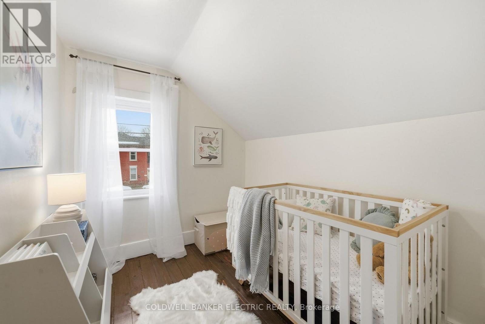 607 Armour Road, Peterborough, Ontario  K9H 1Z3 - Photo 11 - X12858738