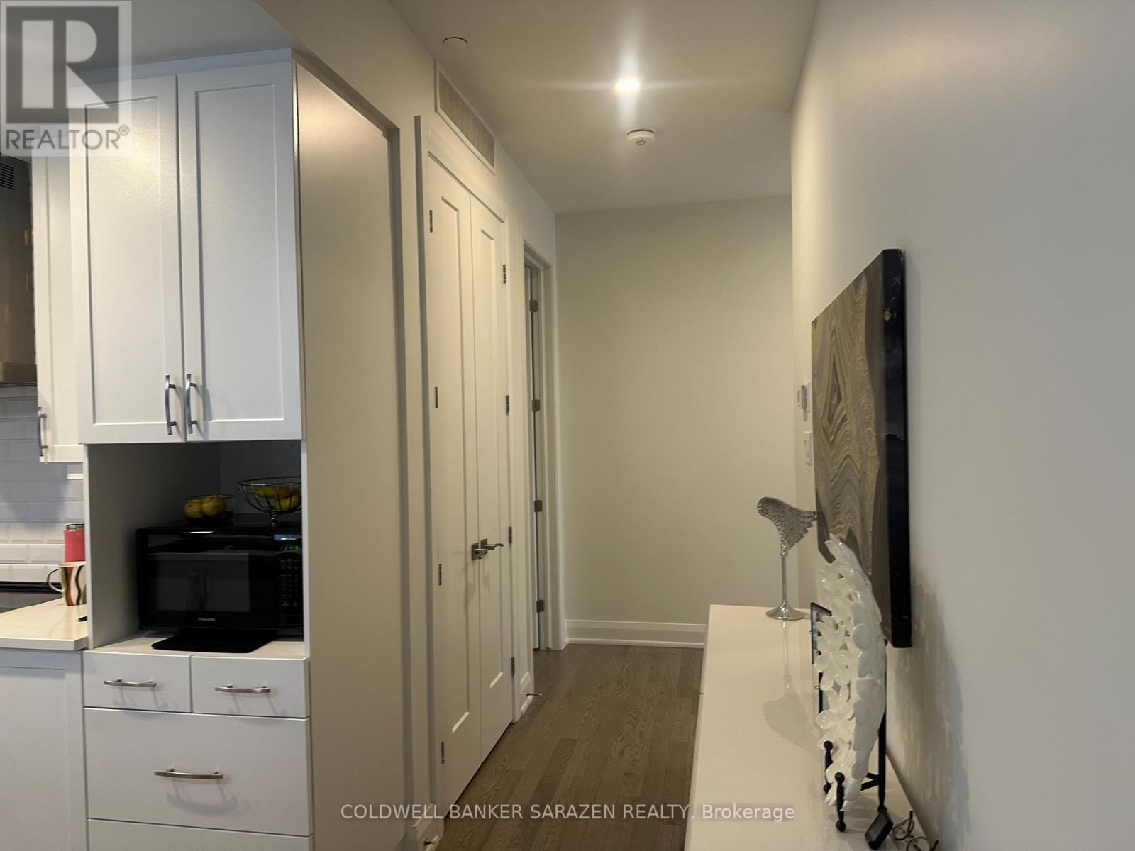 101 - 100 Cortile Private, Ottawa, Ontario  K1V 2S8 - Photo 3 - X12858720