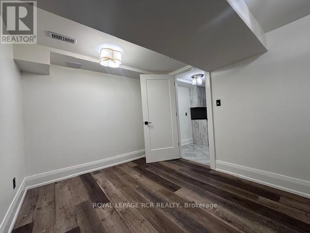 134 Queen Street N, Caledon (Bolton West), Ontario  L7E 2M7 - Photo 12 - W12858328