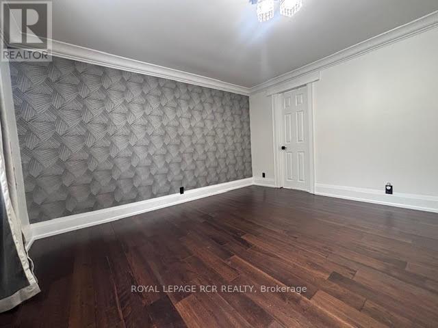 134 Queen Street N, Caledon (Bolton West), Ontario  L7E 2M7 - Photo 15 - W12858328