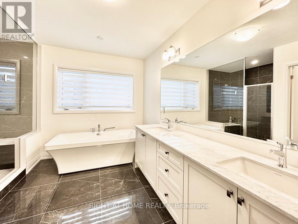 21 Calypso Avenue, Springwater, Ontario  L9X 2E3 - Photo 11 - S12858728