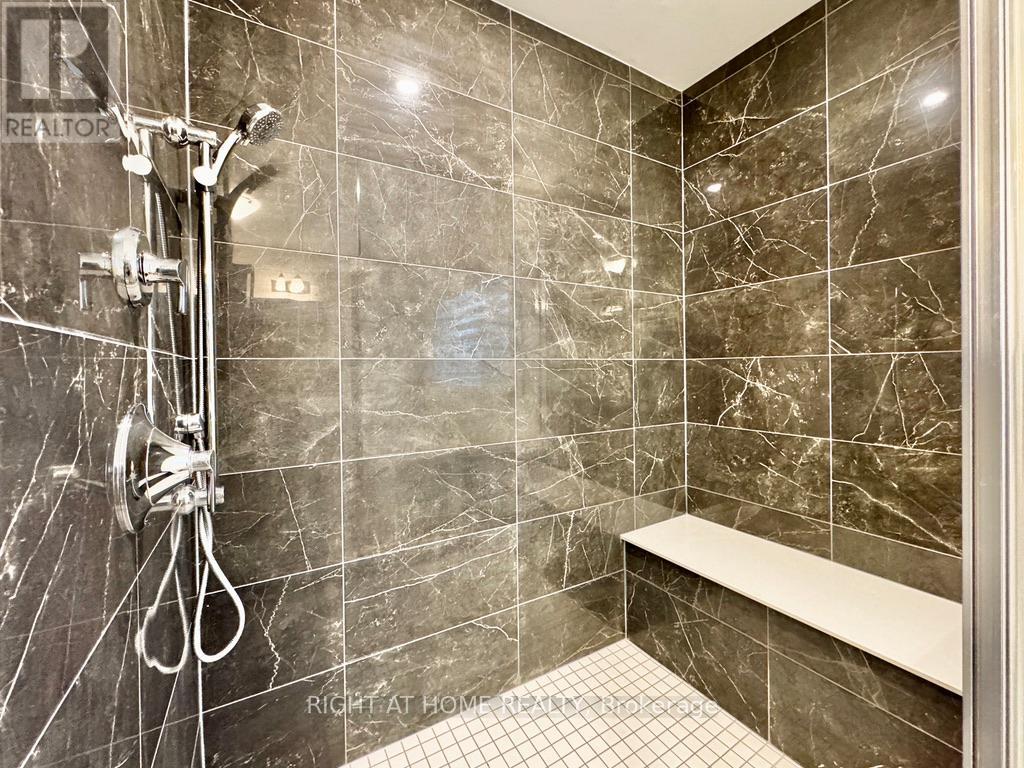 21 Calypso Avenue, Springwater, Ontario  L9X 2E3 - Photo 12 - S12858728