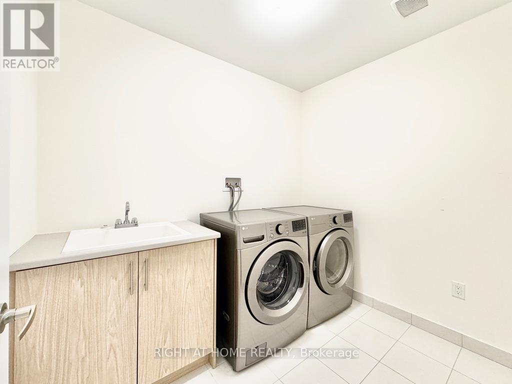 21 Calypso Avenue, Springwater, Ontario  L9X 2E3 - Photo 19 - S12858728