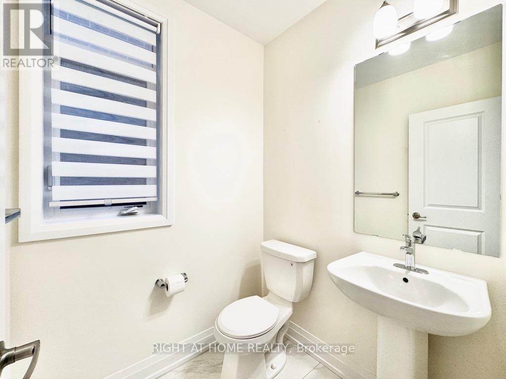 21 Calypso Avenue, Springwater, Ontario  L9X 2E3 - Photo 9 - S12858728