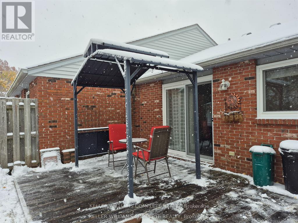 4 - 226 Vansickle Road, St. Catharines, Ontario L2S 2S7 - Photo 18 - X12826774