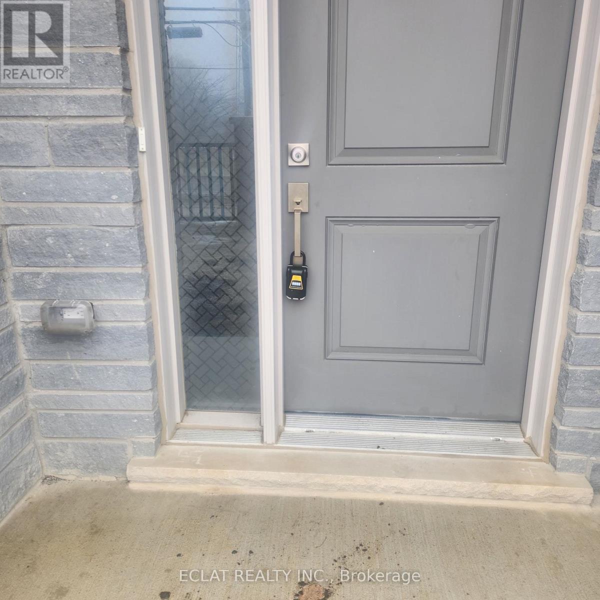 3283 Homestead Drive, Hamilton, Ontario  L0R 1W0 - Photo 2 - X12858724