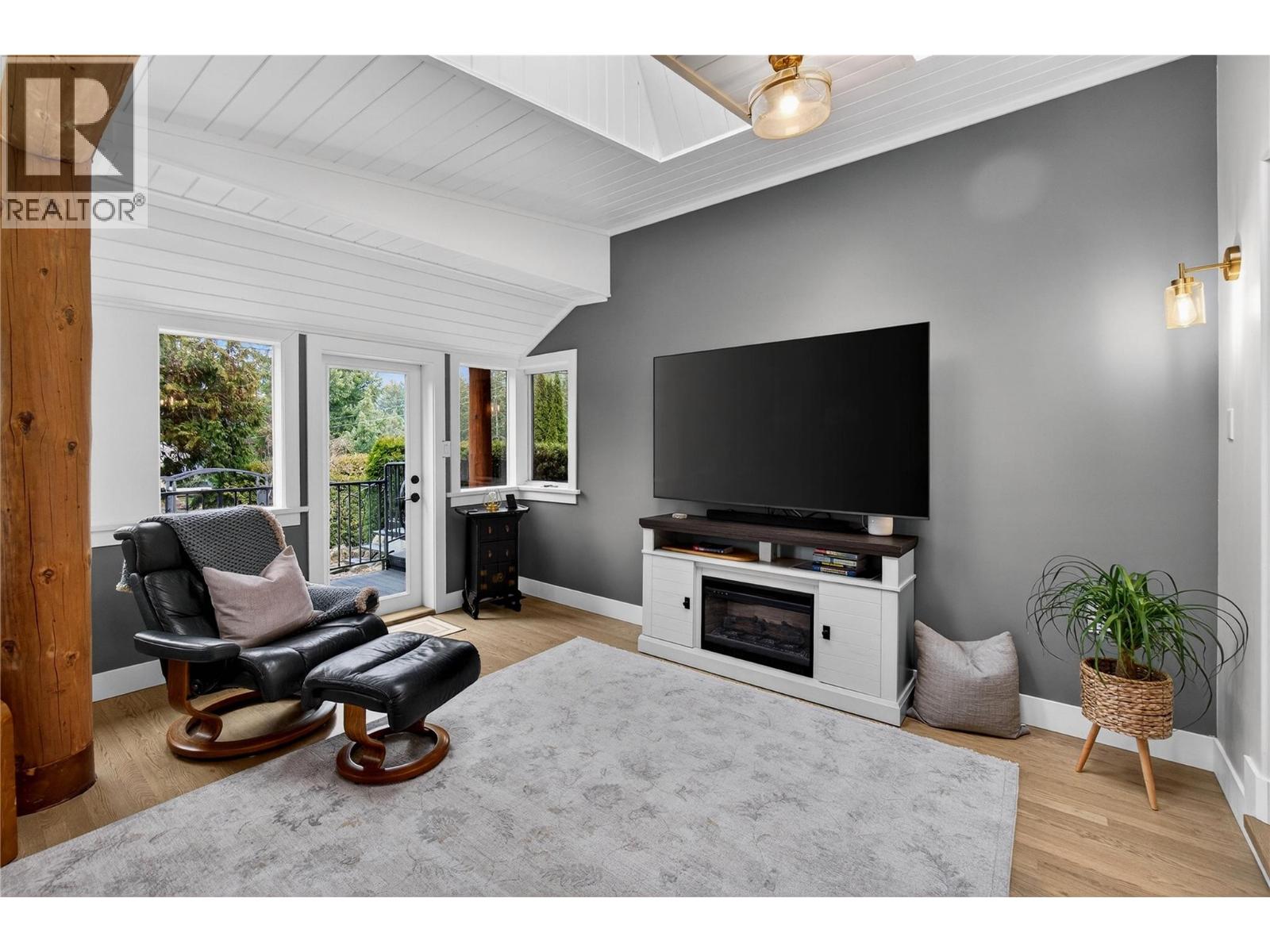 2829 Marine Drive, Blind Bay, British Columbia  V0E 1H1 - Photo 33 - 10377310