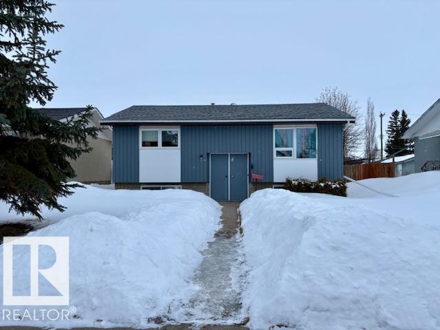 5622 49 ST, vegreville, Alberta