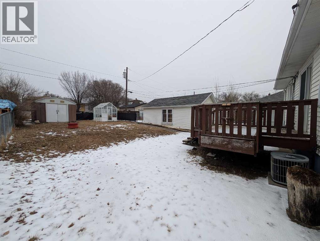60 6 Street Sw, Medicine Hat, Alberta T1A 4H8 - Photo 47 - A2290698