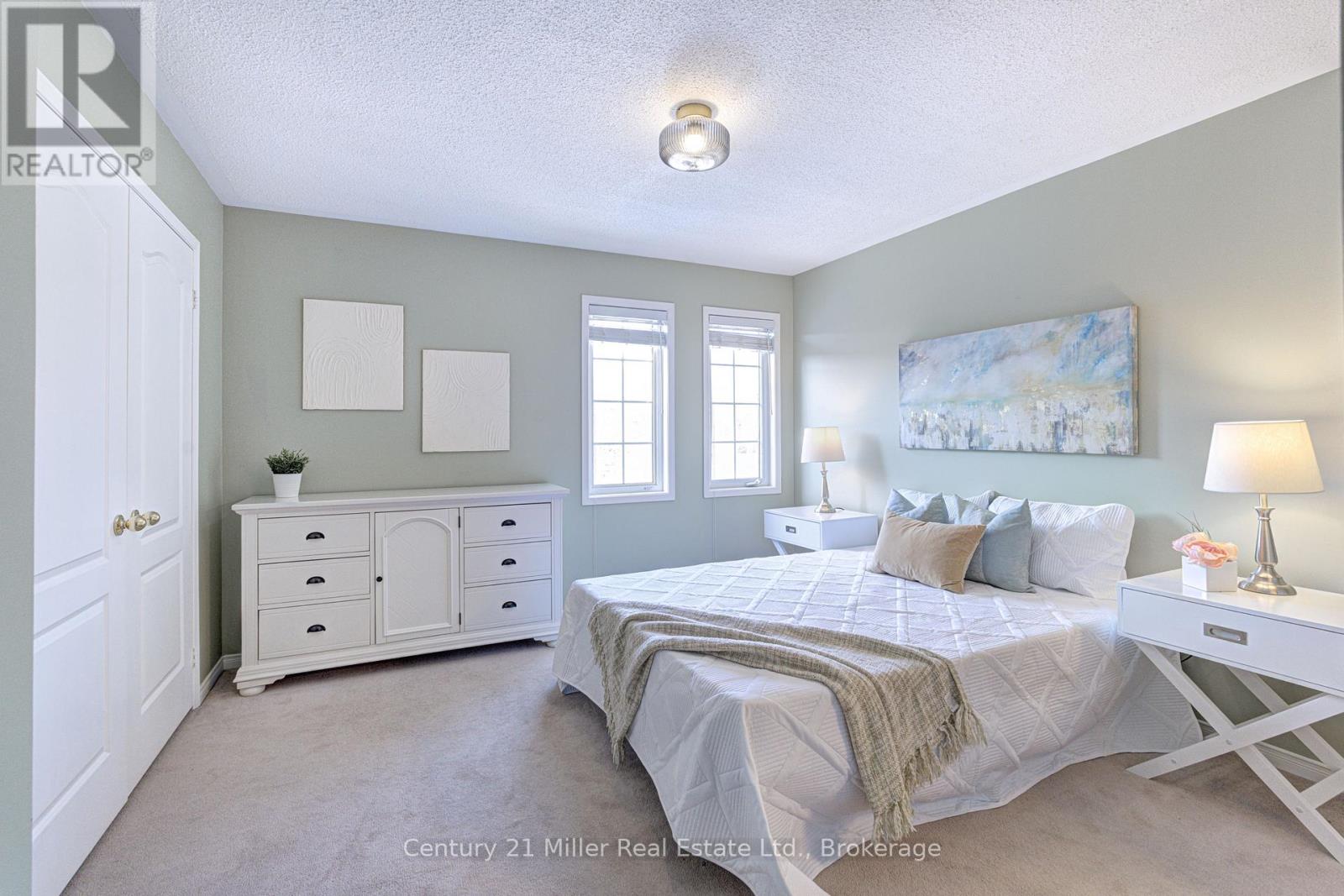 2142 Meadowglen Drive, Oakville, Ontario  L6M 4C8 - Photo 25 - W12829702