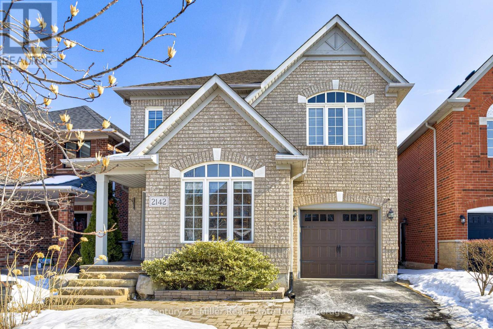 2142 Meadowglen Drive, Oakville, Ontario  L6M 4C8 - Photo 42 - W12829702
