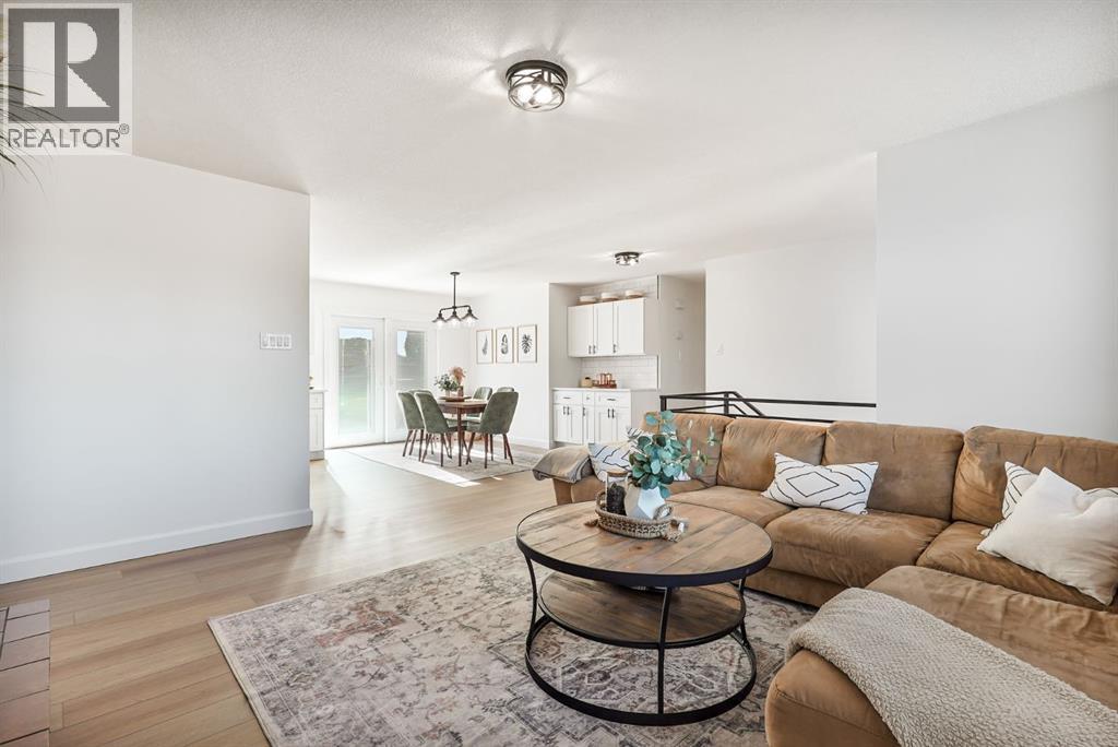 13 Rice Bay Se, Medicine Hat, Alberta T1B 3X2 - Photo 9 - A2287485