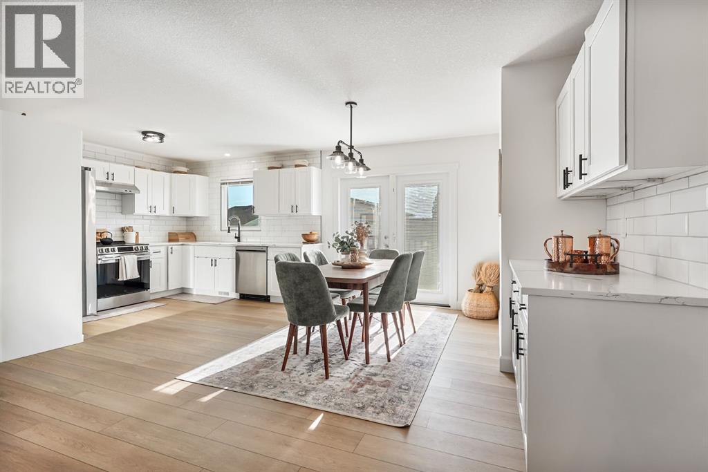 13 Rice Bay Se, Medicine Hat, Alberta T1B 3X2 - Photo 4 - A2287485