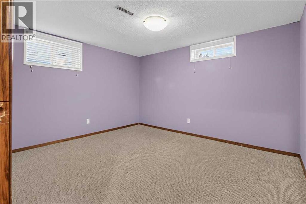 2808 35 Street Sw, Calgary, Alberta  T3E 2Y5 - Photo 29 - A2287781