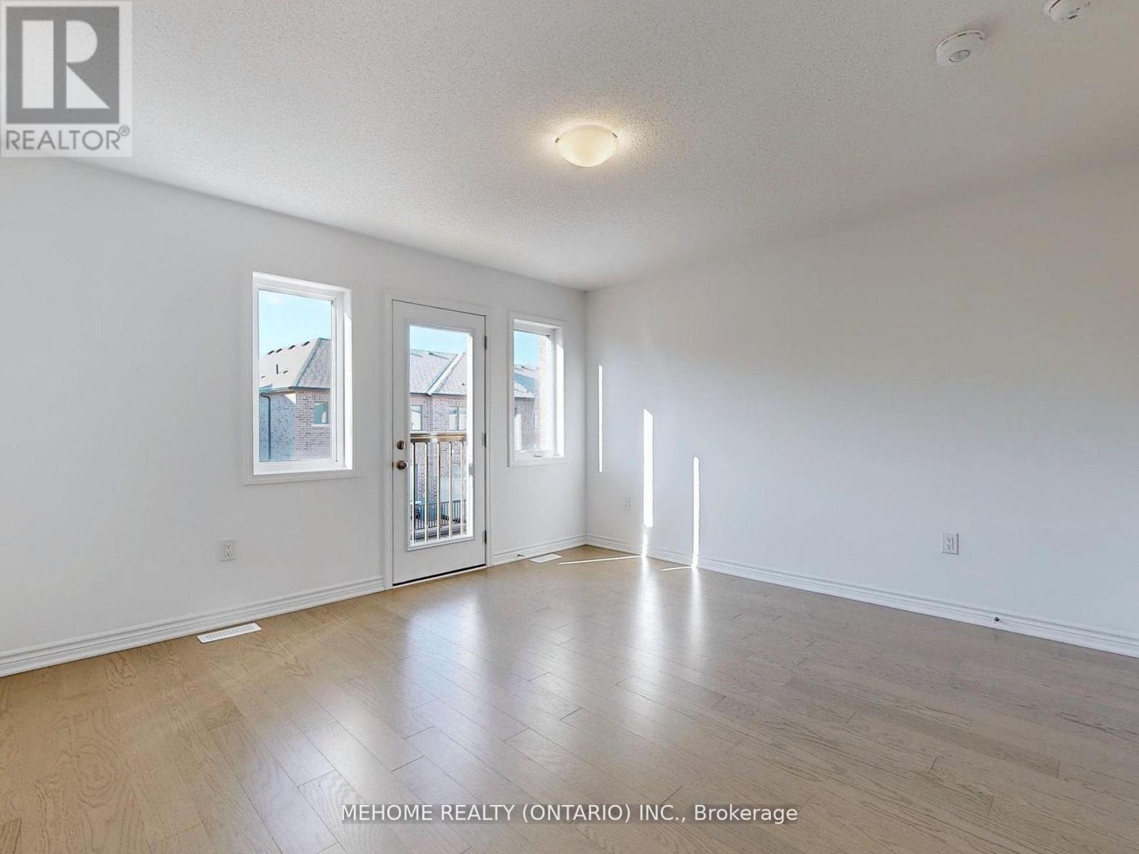 1371 William Halton Parkway, Oakville, Ontario  L6M 5N9 - Photo 22 - W12858630