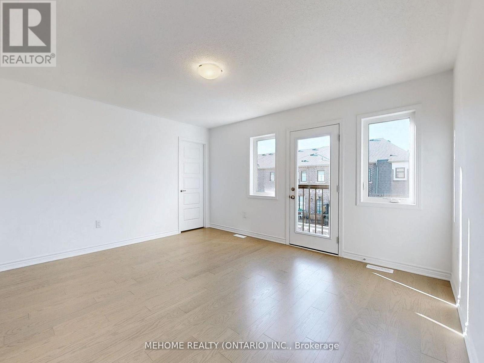 1371 William Halton Parkway, Oakville, Ontario  L6M 5N9 - Photo 21 - W12858630