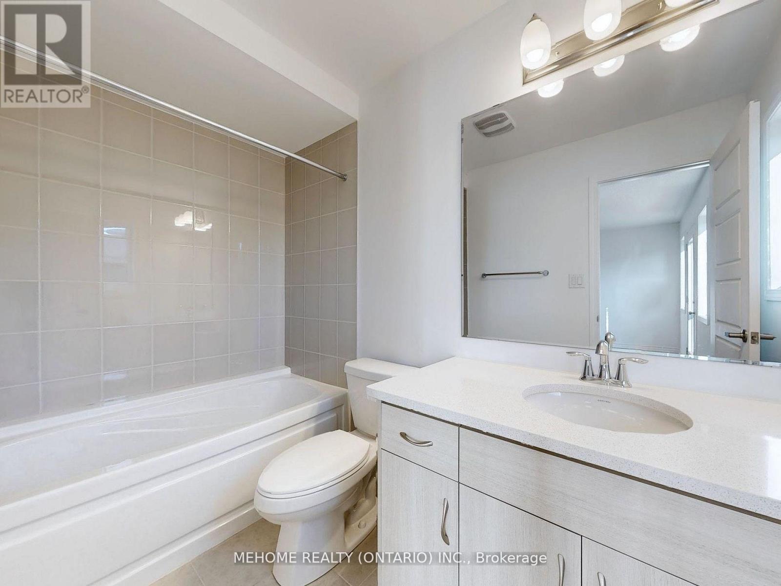 1371 William Halton Parkway, Oakville, Ontario  L6M 5N9 - Photo 26 - W12858630