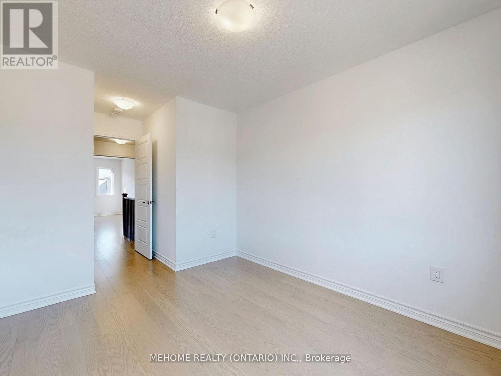 1371 William Halton Parkway, Oakville, Ontario  L6M 5N9 - Photo 31 - W12858630