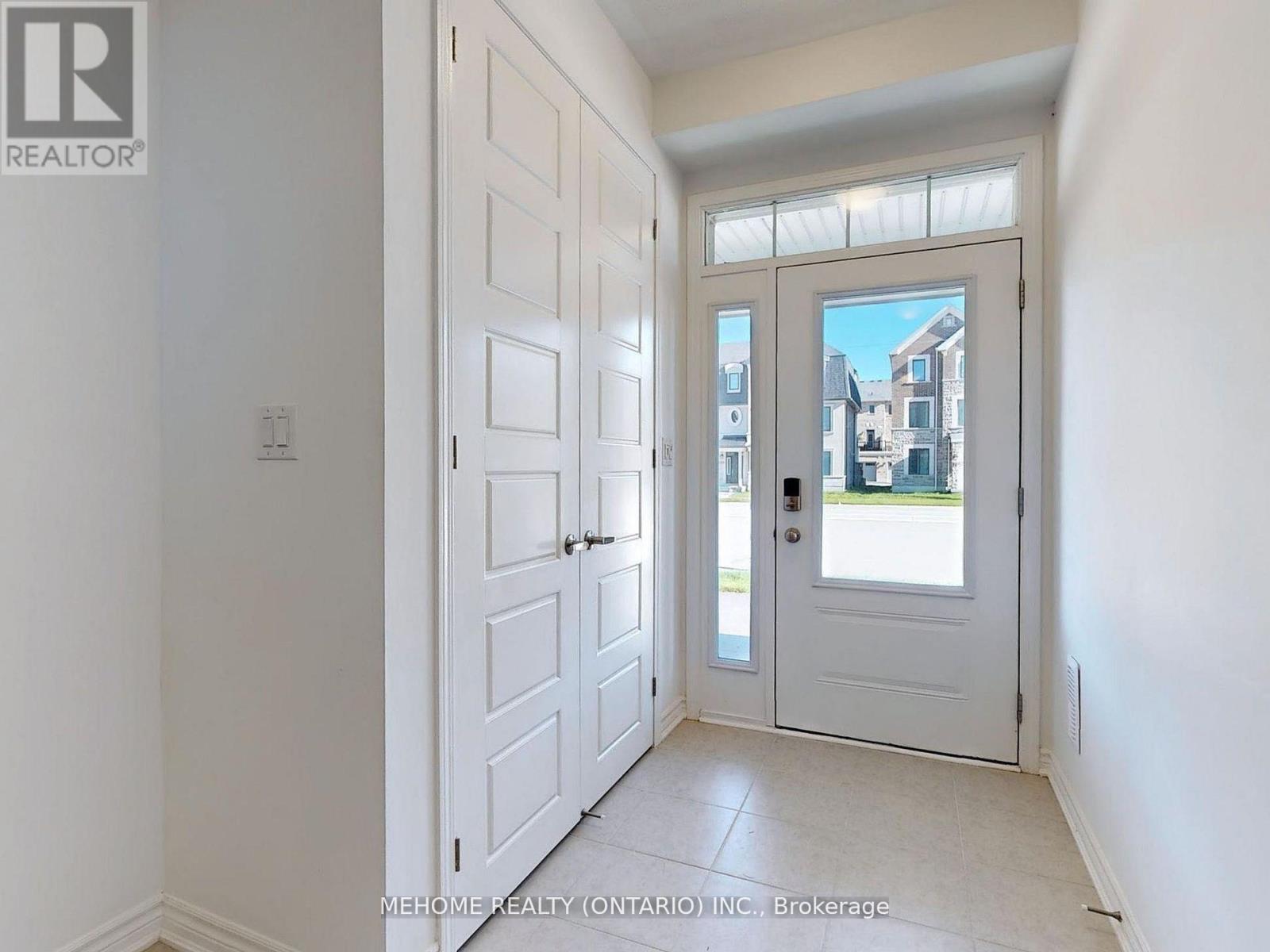 1371 William Halton Parkway, Oakville, Ontario  L6M 5N9 - Photo 42 - W12858630