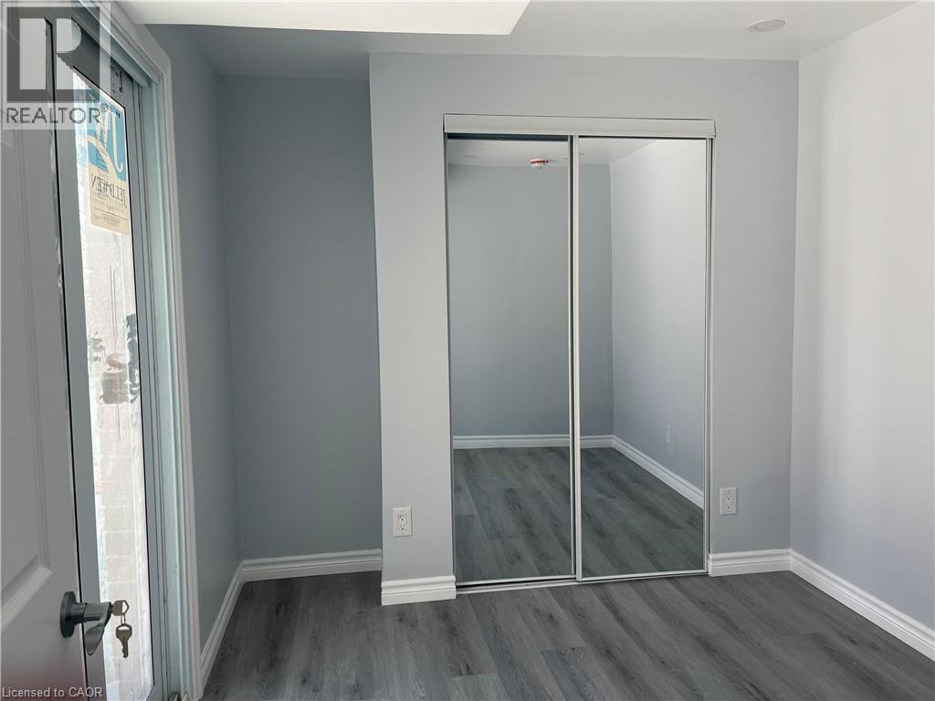 58 Pathfinder Crescent Unit# Lower Level, Kitchener, Ontario  N2P 1S6 - Photo 3 - 40809414