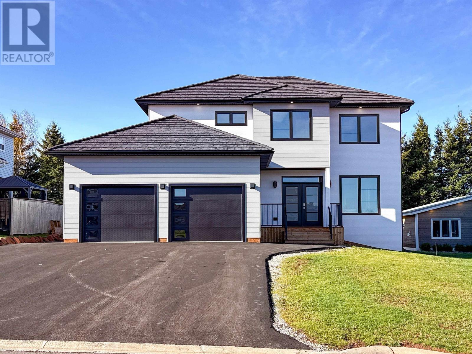 7 Maple Leaf Row, Stratford, Prince Edward Island C1B 4C9 - Photo 1 - 202604097