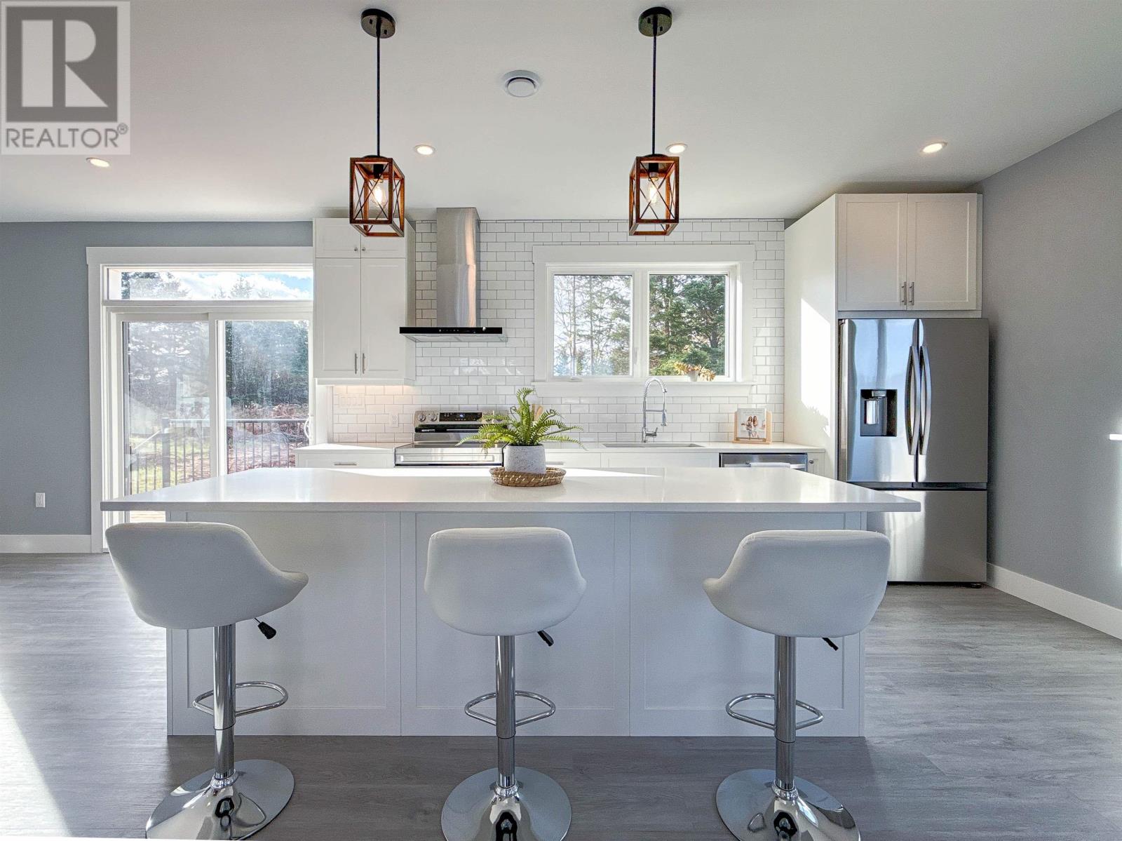 7 Maple Leaf Row, Stratford, Prince Edward Island C1B 4C9 - Photo 11 - 202604097