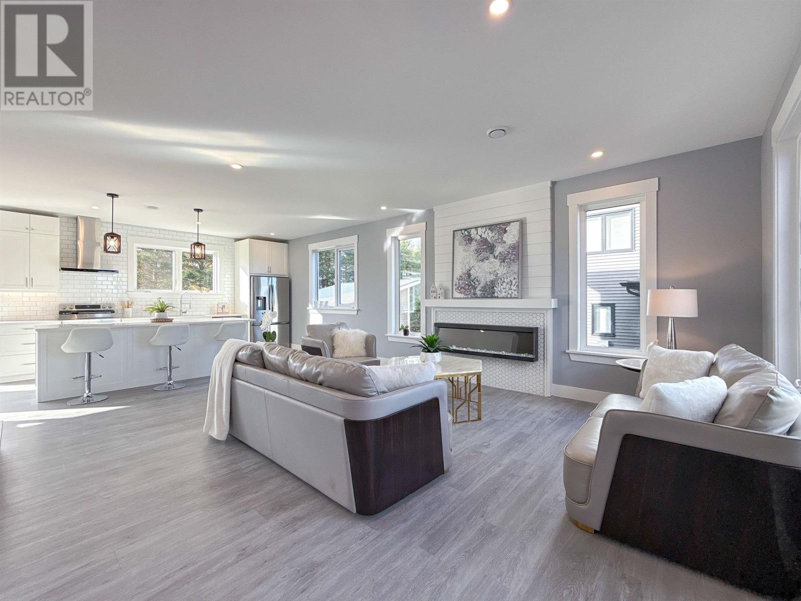 7 Maple Leaf Row, Stratford, Prince Edward Island C1B 4C9 - Photo 9 - 202604097