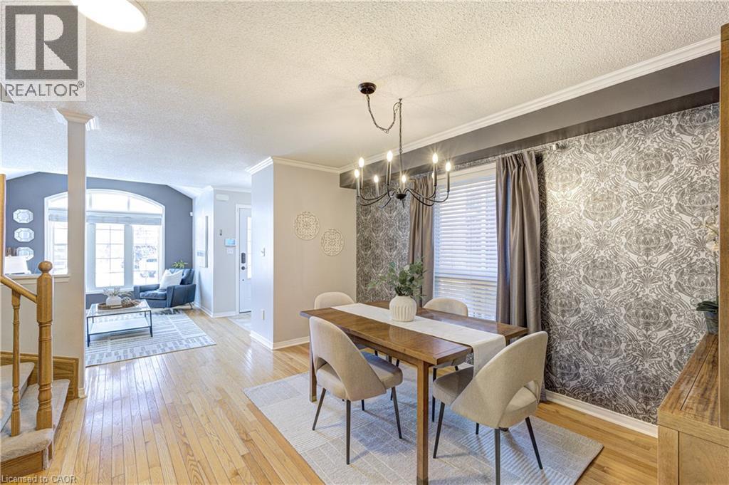 2142 Meadowglen Drive, Oakville, Ontario  L6M 4C8 - Photo 10 - 40797410