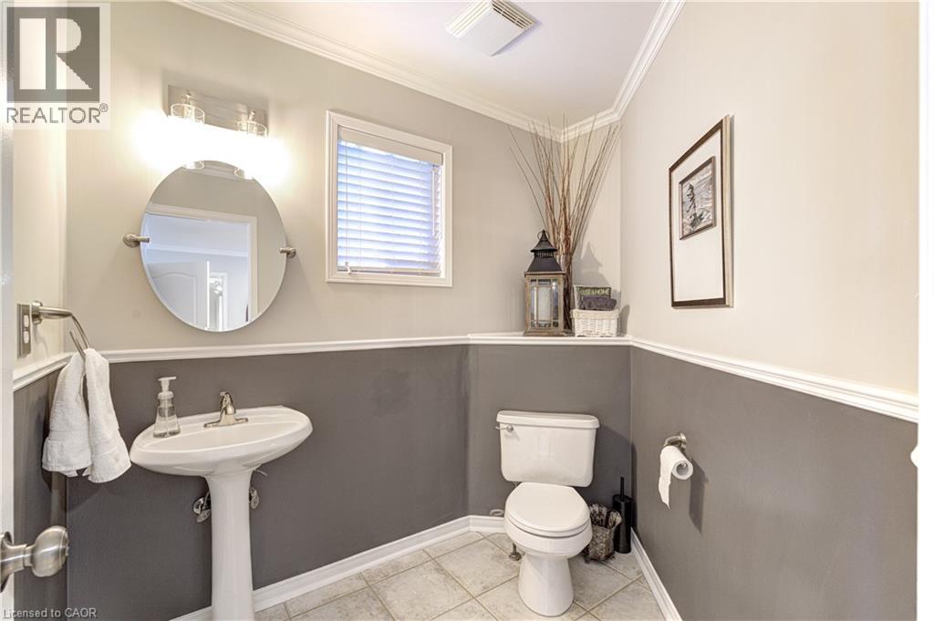 2142 Meadowglen Drive, Oakville, Ontario  L6M 4C8 - Photo 11 - 40797410