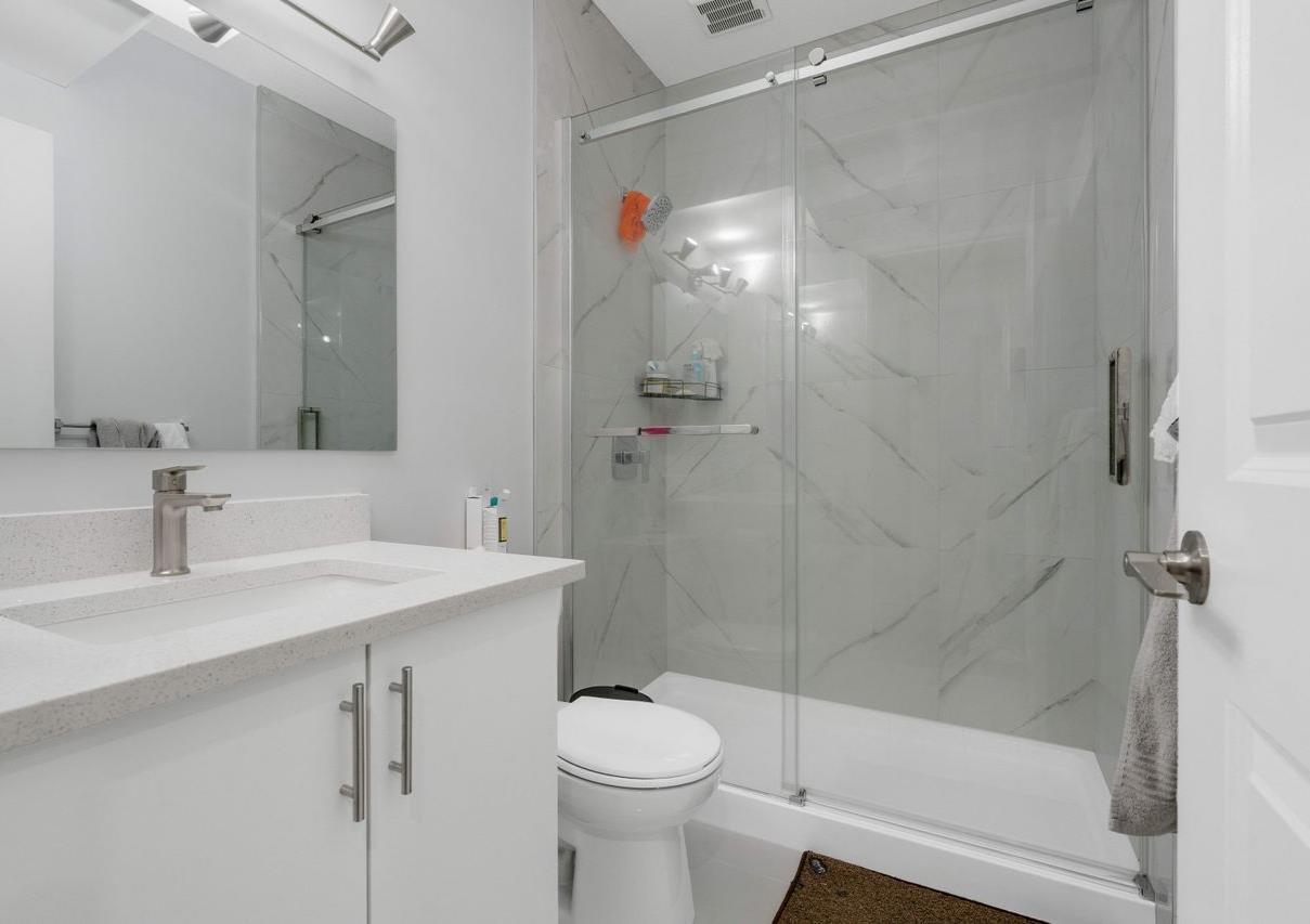 10104  122 Ave Nw, Edmonton, Alberta  T5G 1Z7 - Photo 14 - 44426968