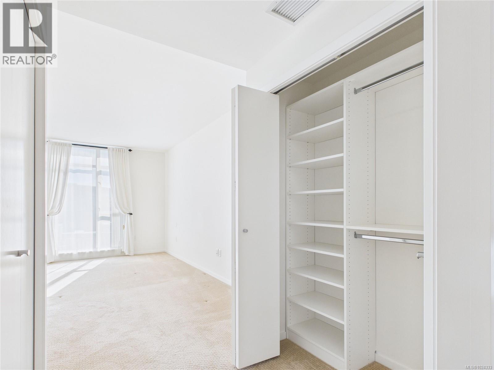 208 100 Saghalie Rd, Victoria, British Columbia  V9A 0A1 - Photo 23 - 1024333