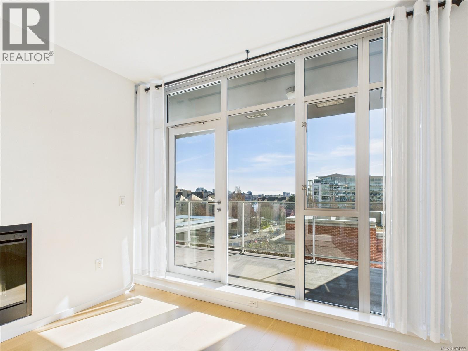 208 100 Saghalie Rd, Victoria, British Columbia  V9A 0A1 - Photo 13 - 1024333