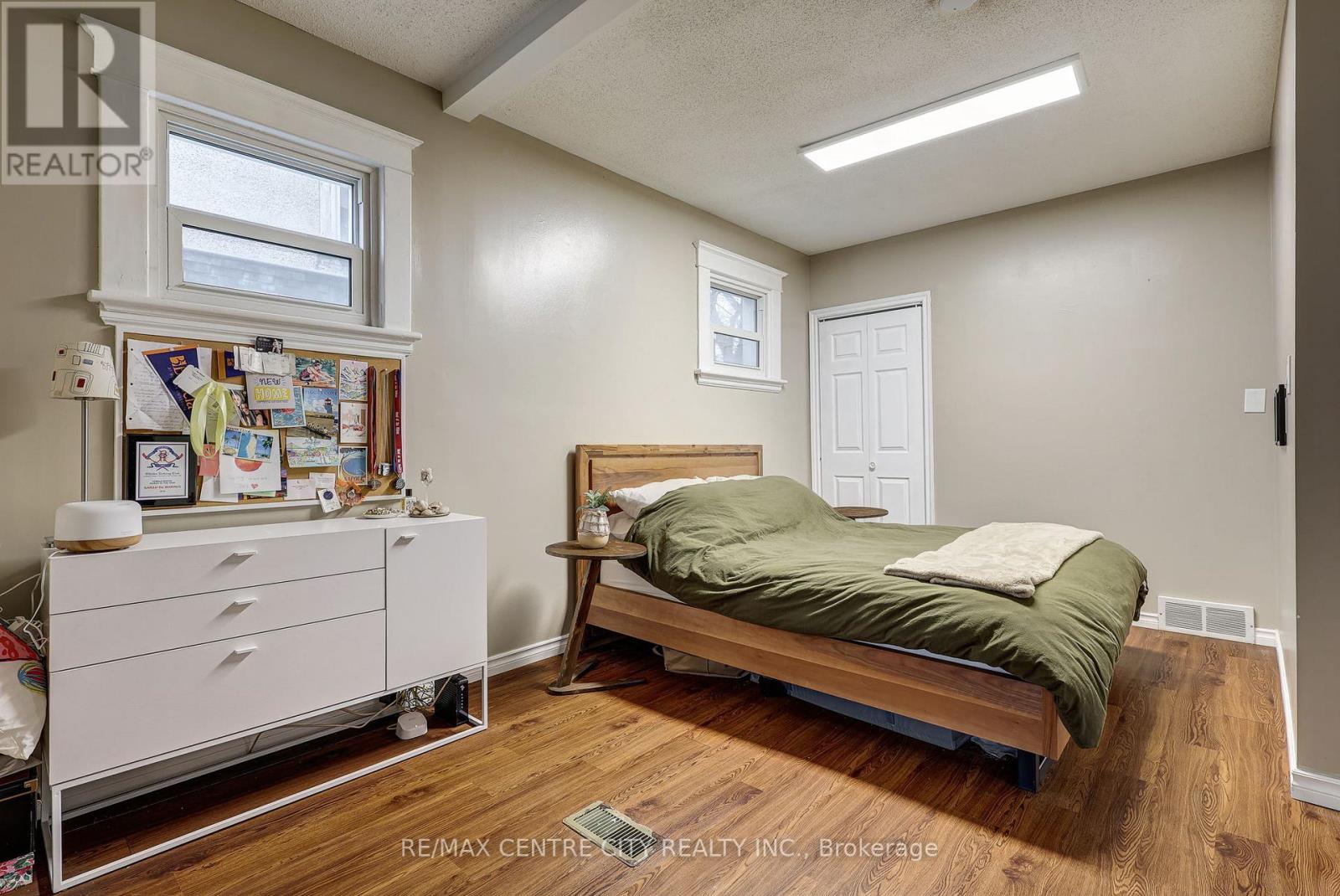 84 Wharncliffe Road S, London South, Ontario  N6J 2K1 - Photo 15 - X12858760