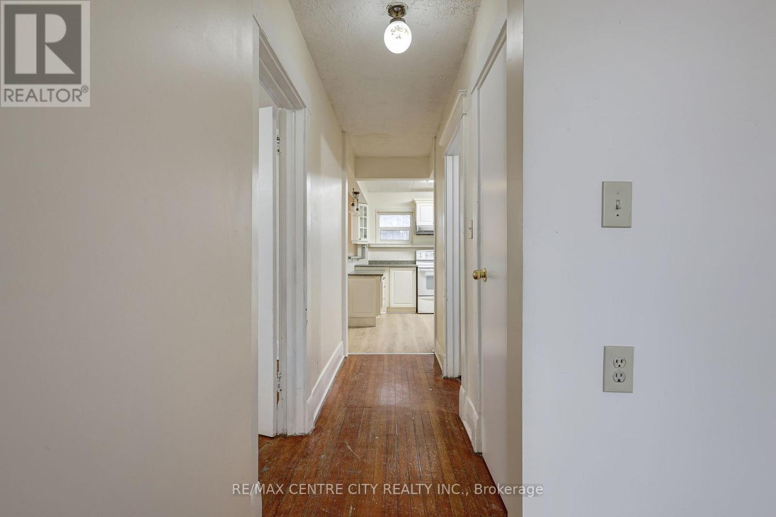 84 Wharncliffe Road S, London South, Ontario  N6J 2K1 - Photo 30 - X12858760