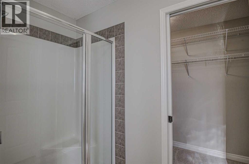 40 Prestwick Manor Se, Calgary, Alberta  T2Z 4S6 - Photo 14 - A2282138