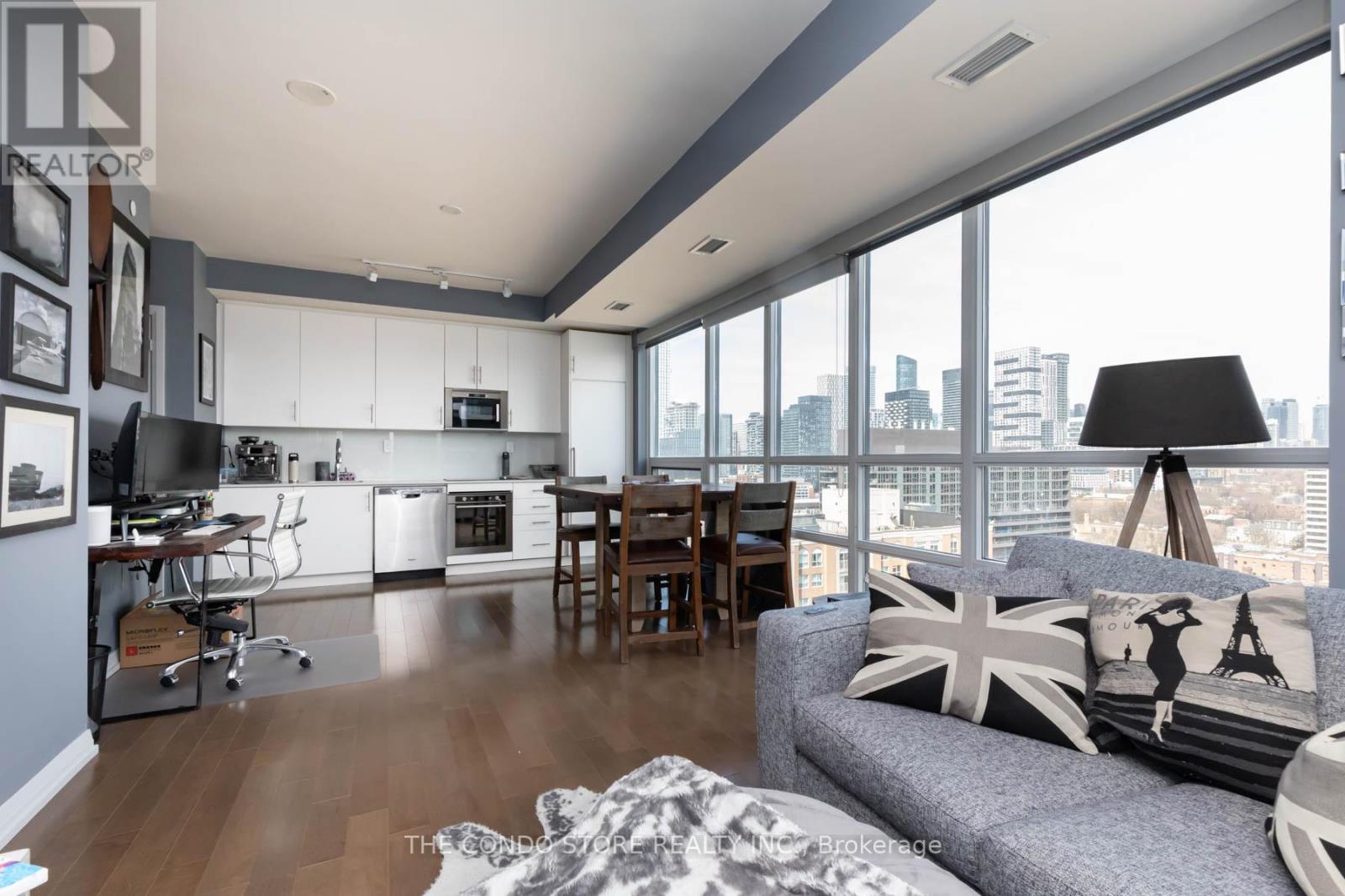 2006 - 460 Adelaide Street E, Toronto, Ontario  M5A 0E7 - Photo 6 - C12858762