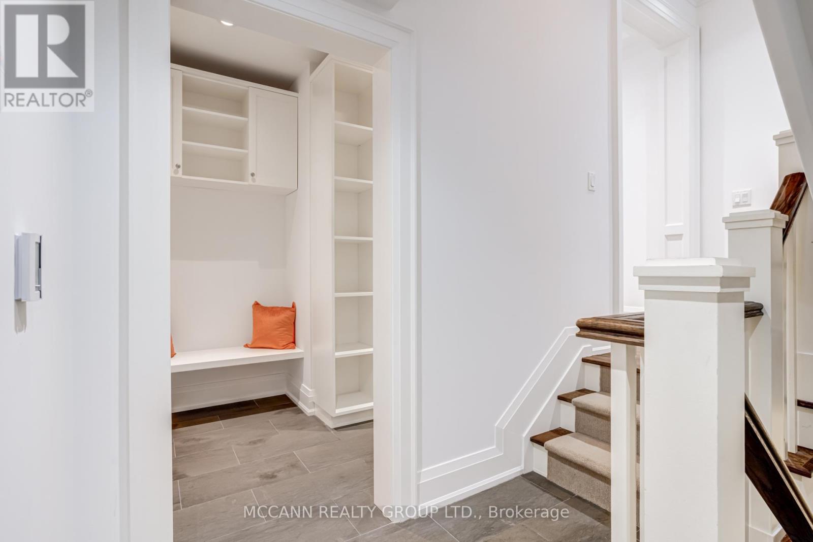 172 Hanna Road, Toronto, Ontario  M4G 3N8 - Photo 19 - C12858772