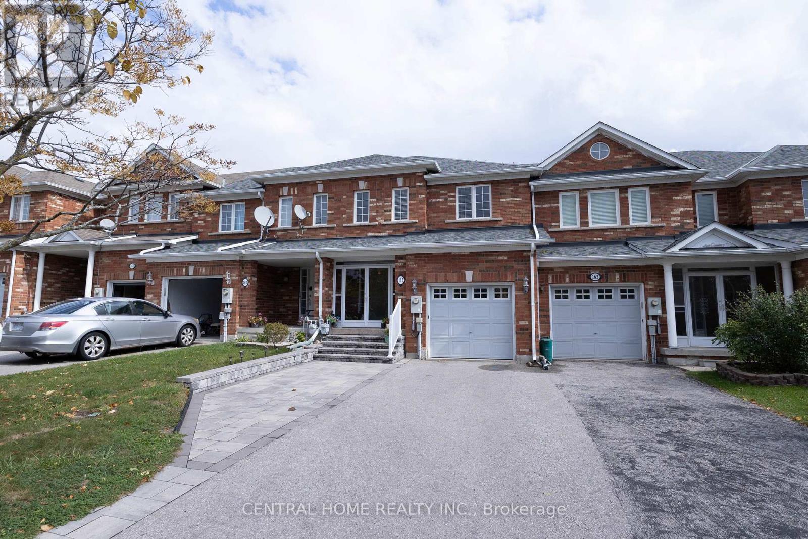 165 MANORHEIGHTS STREET, Richmond Hill, Ontario