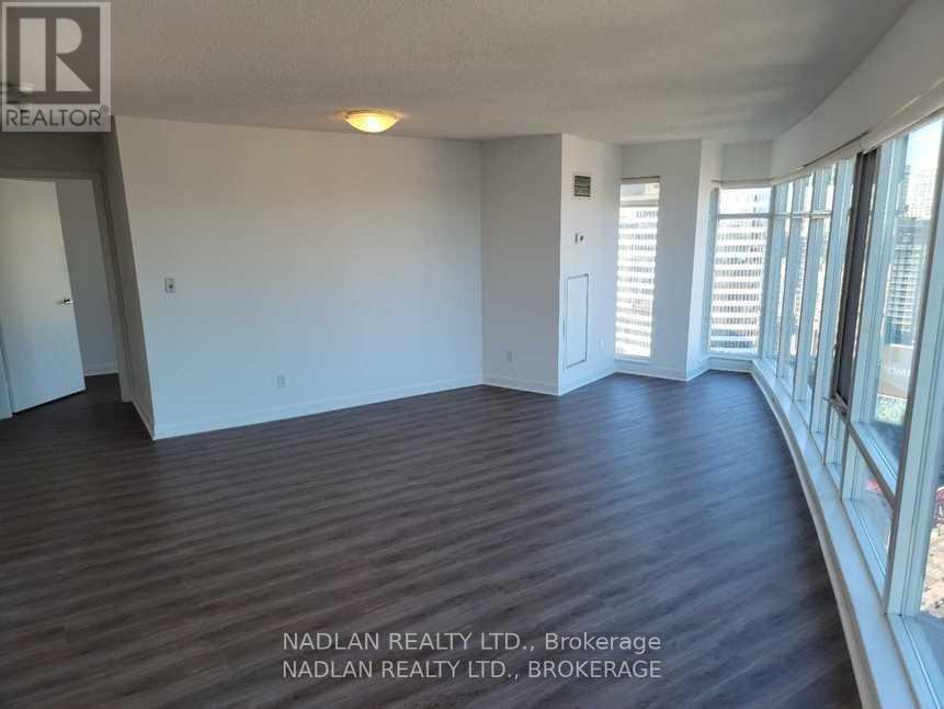 3901 - 210 Victoria Street, Toronto, Ontario  M5B 2R3 - Photo 6 - C12855846