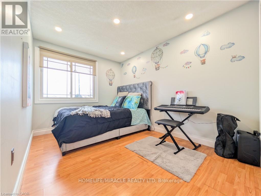 39 Endeavour Drive, Cambridge, Ontario  N3C 4C4 - Photo 25 - X12858144