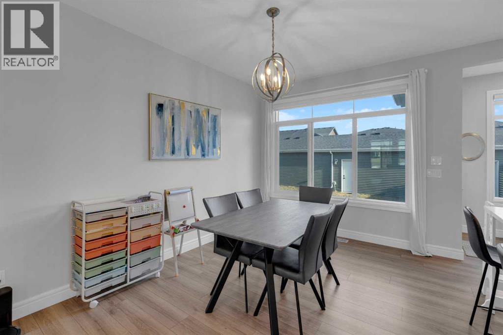 1090 Cobblestone Boulevard Sw, Airdrie, Alberta  T4B 5L3 - Photo 11 - A2279267